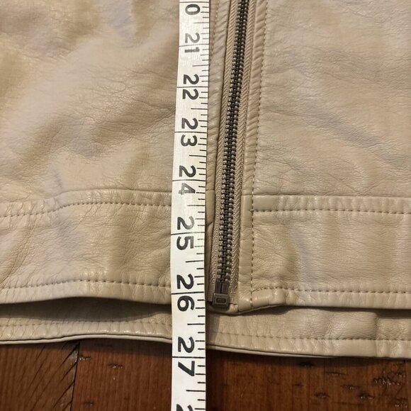 Style & Company Beige Faux Leather Jacket Size 3X NWT - Picture 7 of 8